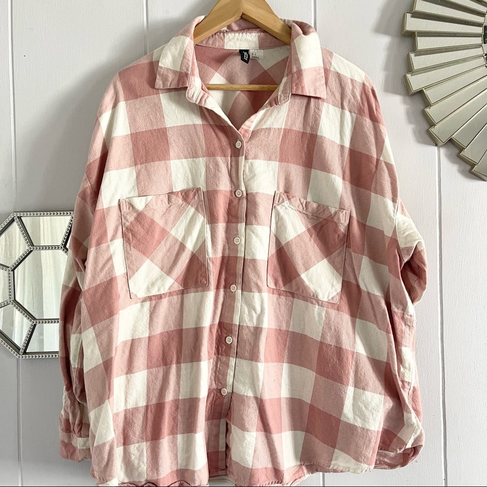 H&M Pink Cream Plaid Oversized Button Down
